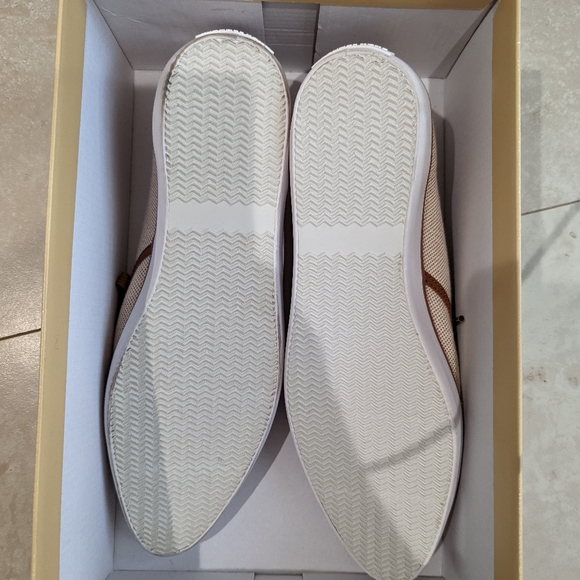 Michael Kors Brennan Lace Up Canvas Sneakers 9M - Picture 5 of 7